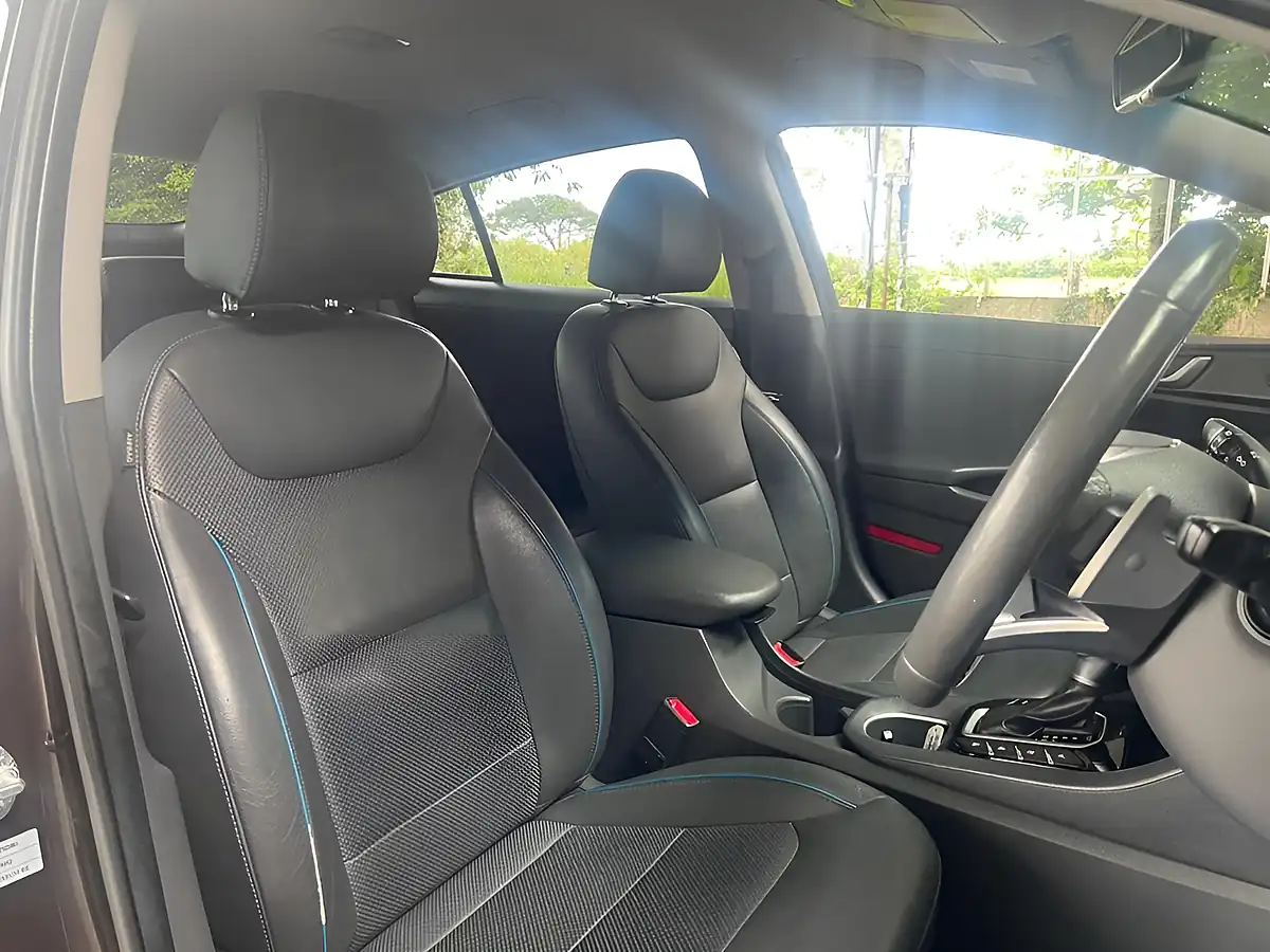 Used 2018 Hyundai Ioniq Premium Se Brown - Interior and Exterior details 13