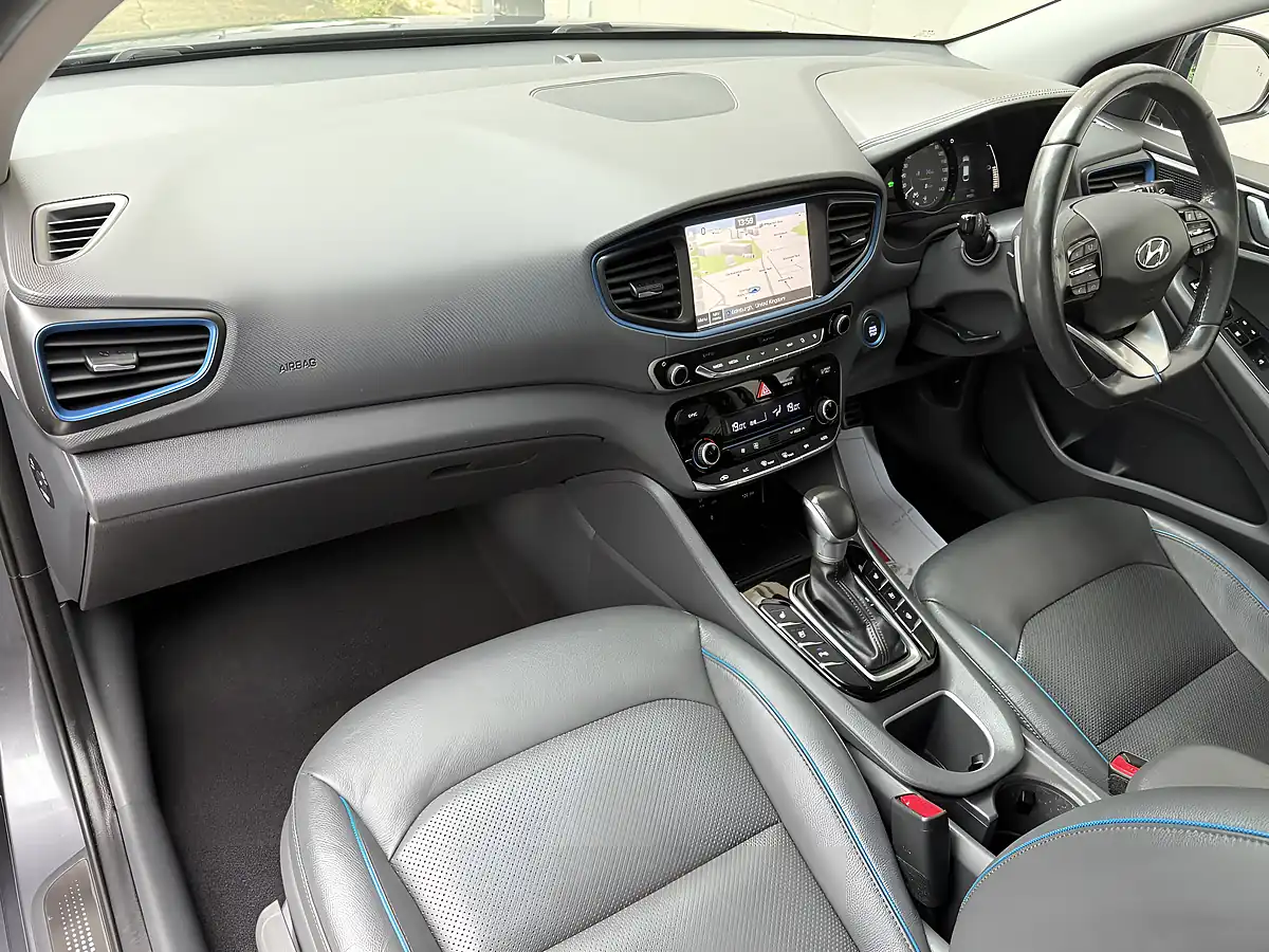 Used 2018 Hyundai Ioniq Premium Se Grey - Interior and Exterior details 12