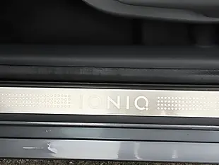 Used 2018 Hyundai Ioniq Premium Se Grey - Interior and Exterior details 18