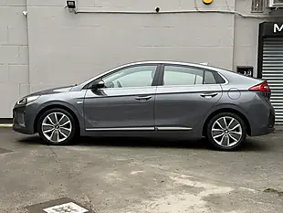 Used 2018 Hyundai Ioniq Premium Se Grey - Interior and Exterior details 5