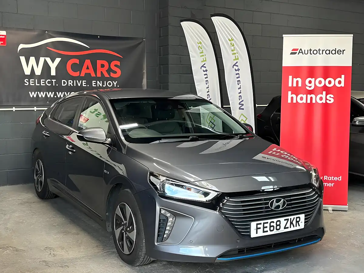 Used 2018 Hyundai Ioniq Premium Se Grey - Interior and Exterior details 5