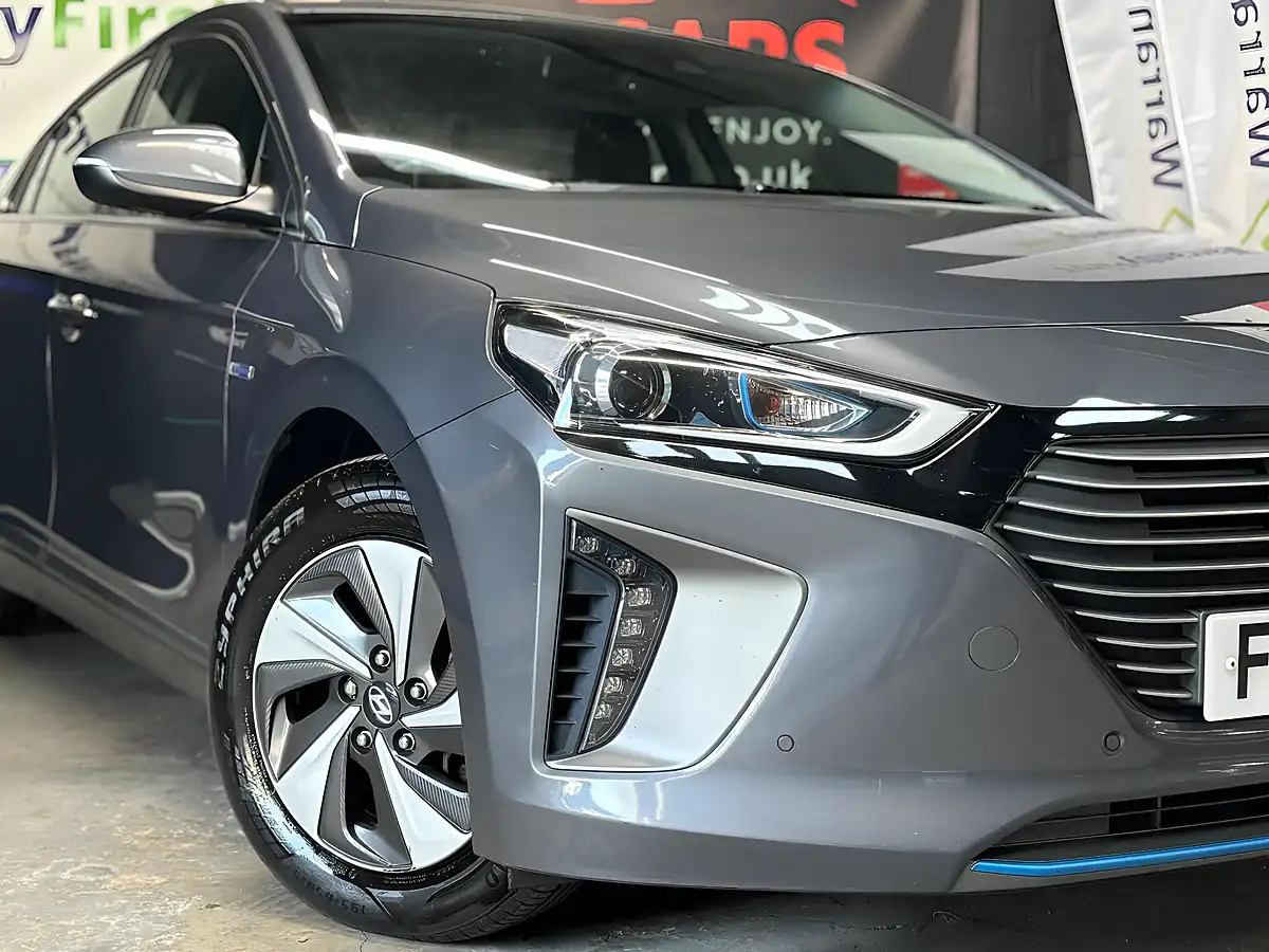 Used 2018 Hyundai Ioniq Premium Se Grey - Interior and Exterior details 6