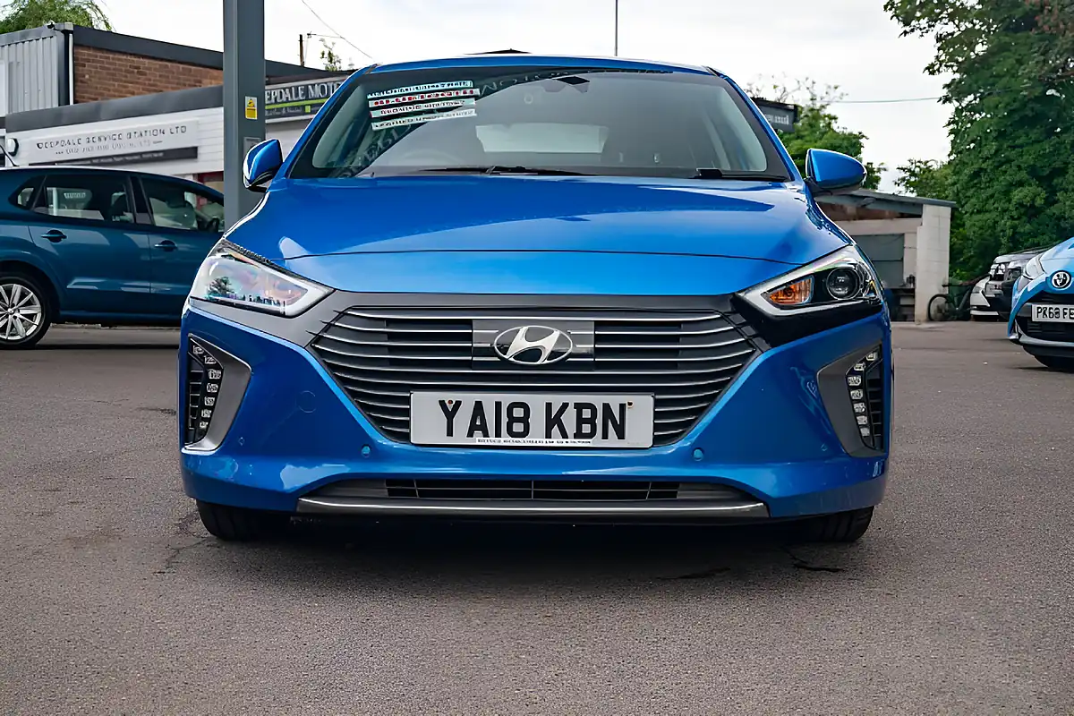 Used 2018 Hyundai Ioniq Premium Se Marina Blue - Interior and Exterior details 2