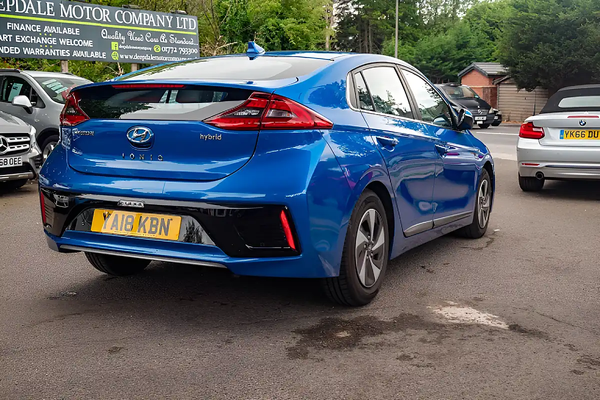 Used 2018 Hyundai Ioniq Premium Se Marina Blue - Interior and Exterior details 7