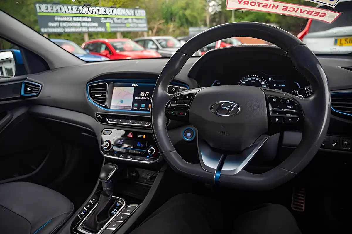 Used 2018 Hyundai Ioniq Premium Se Marina Blue - Interior and Exterior details 13