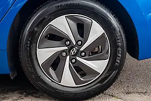 2018 Hyundai Ioniq 1.6 h-GDi Premium SE