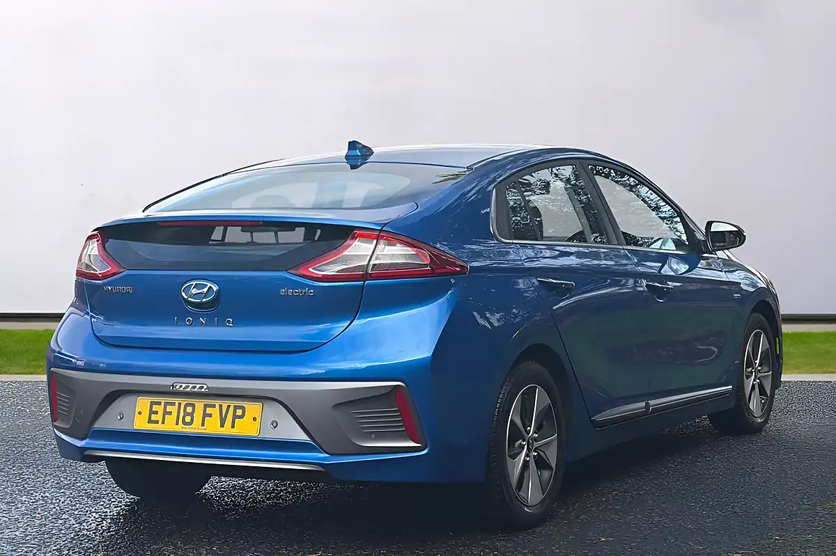 Used 2018 Hyundai Ioniq Premium Se Marina Blue - Interior and Exterior details 10