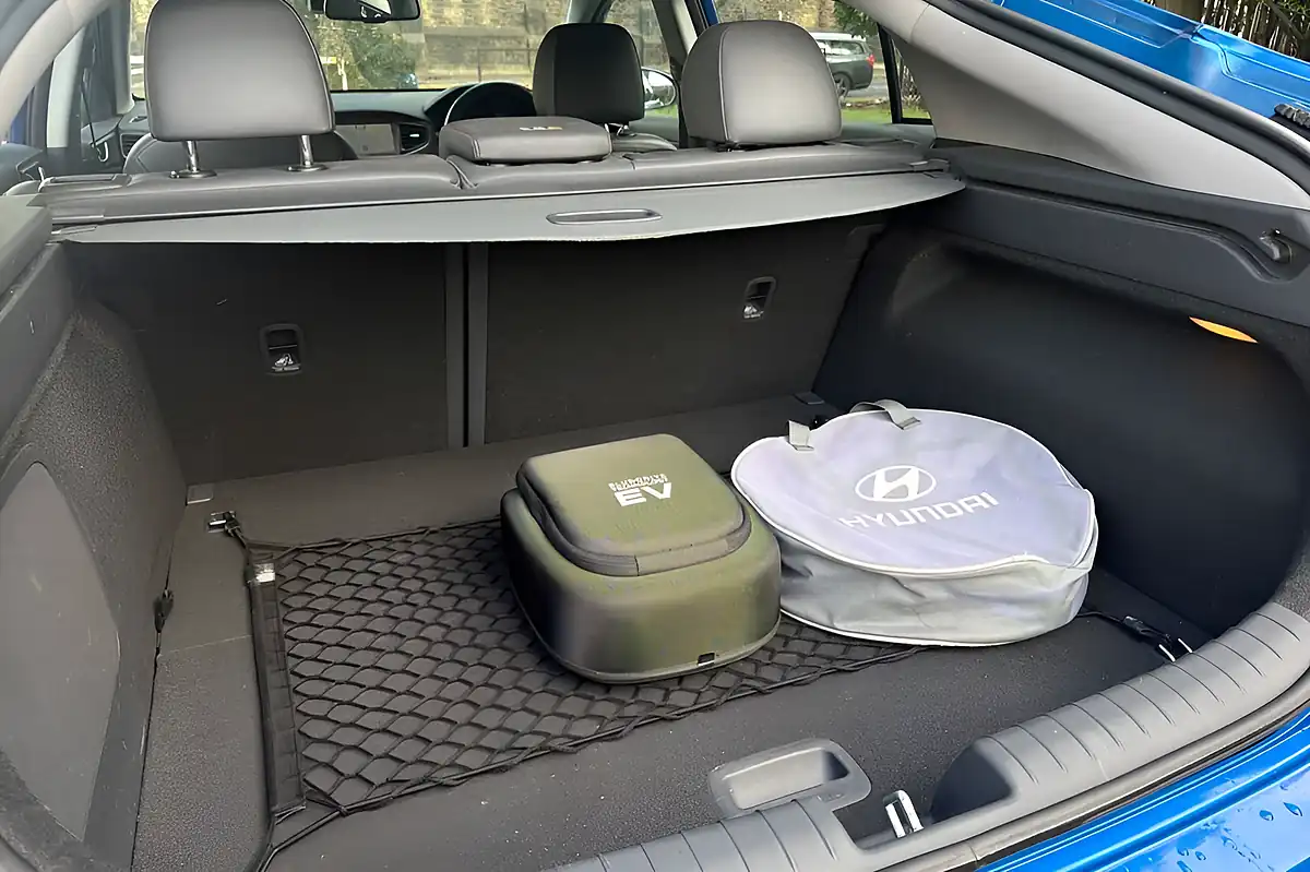 Used 2018 Hyundai Ioniq Premium Se Marina Blue - Interior and Exterior details 11