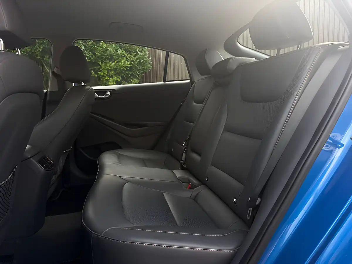 Used 2018 Hyundai Ioniq Premium Se Marina Blue - Interior and Exterior details 18