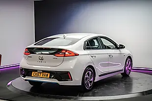 Used 2018 Hyundai Ioniq Premium Se White - Interior and Exterior details 13