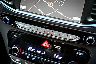 Used 2018 Hyundai Ioniq Premium Se White - Interior and Exterior details 19