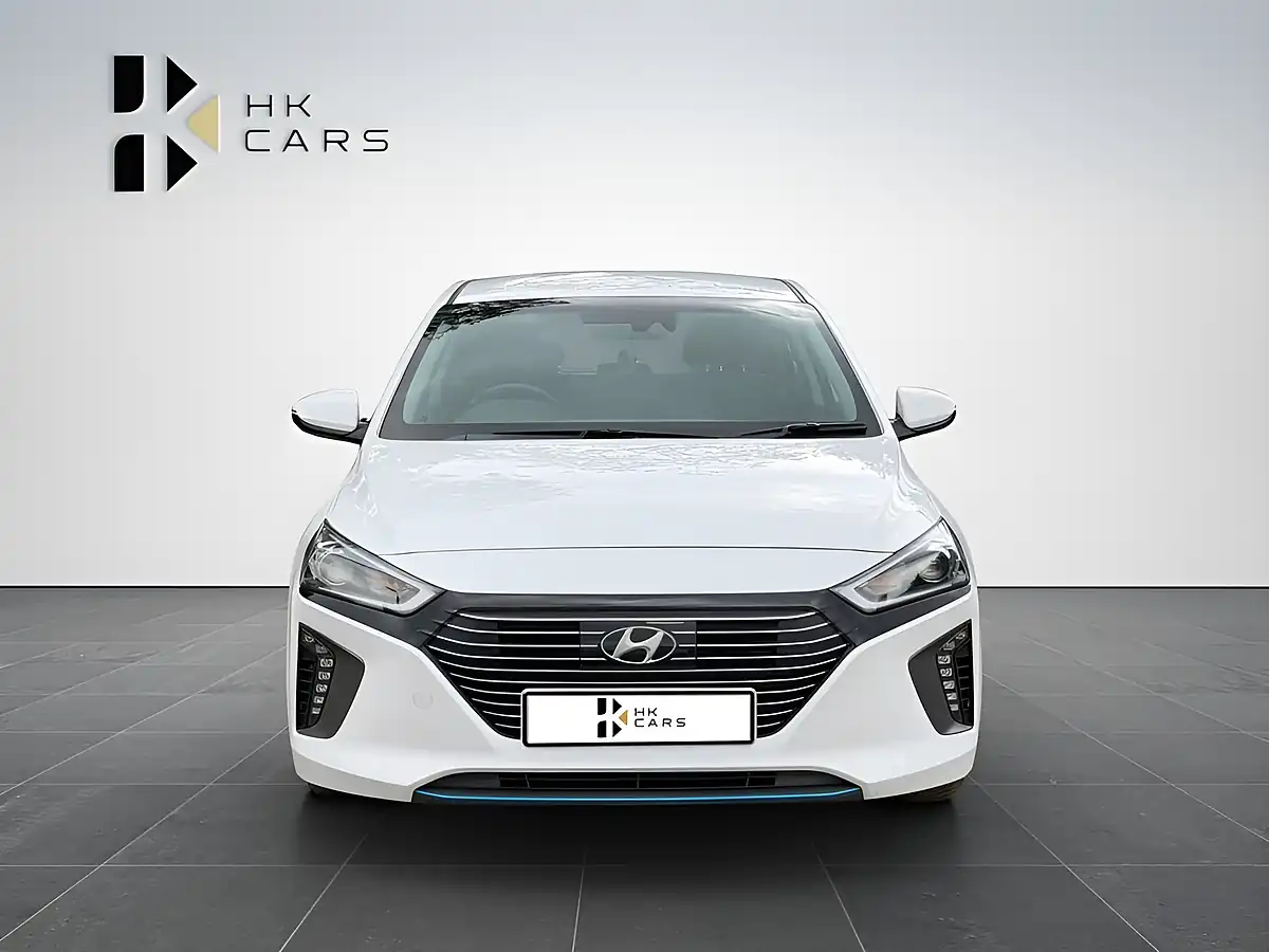 Used 2018 Hyundai Ioniq Premium White - Interior and Exterior details 2