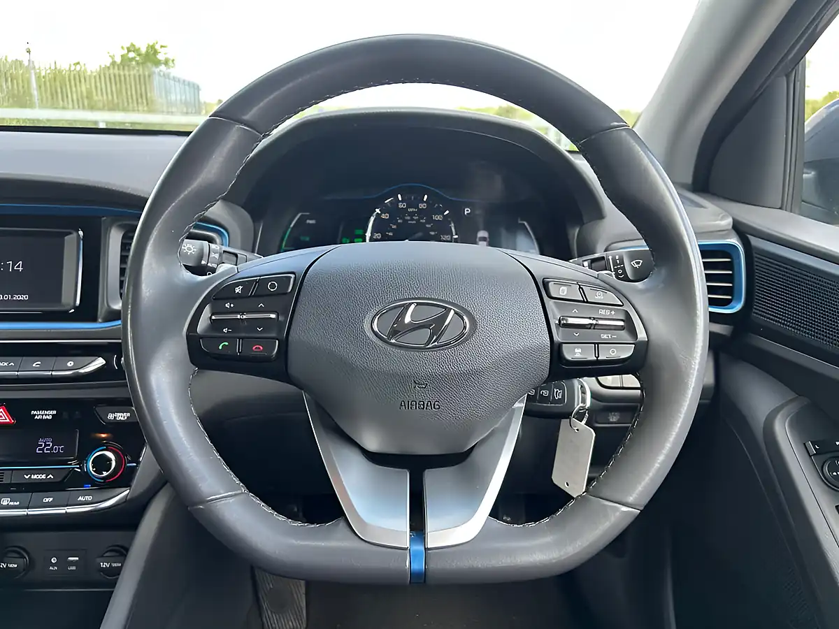Used 2018 Hyundai Ioniq Se Grey - Interior and Exterior details 14