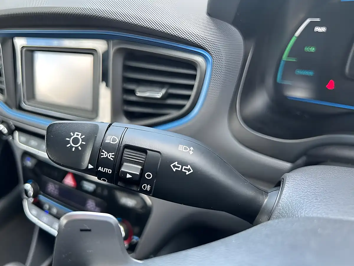 Used 2018 Hyundai Ioniq Se Grey - Interior and Exterior details 18