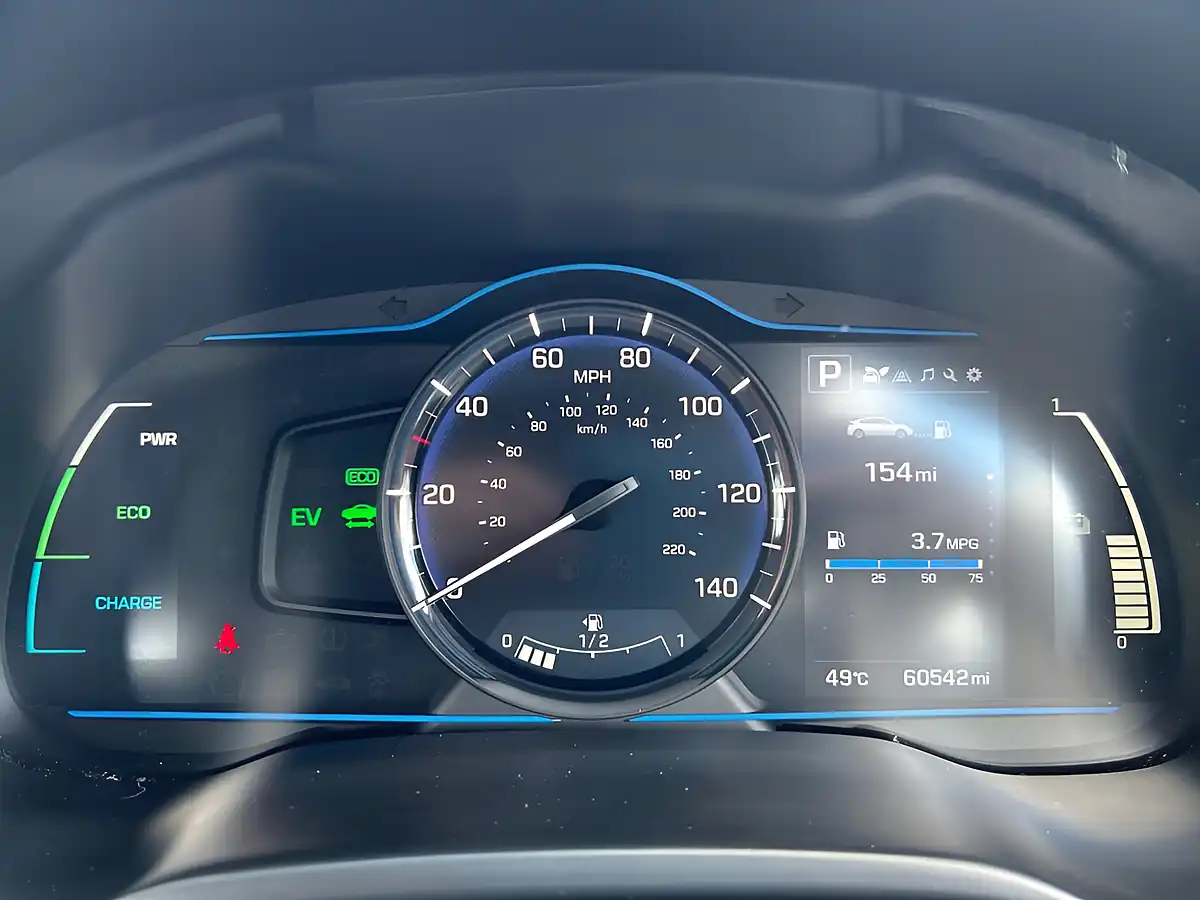 Used 2018 Hyundai Ioniq Se Grey - Interior and Exterior details 19