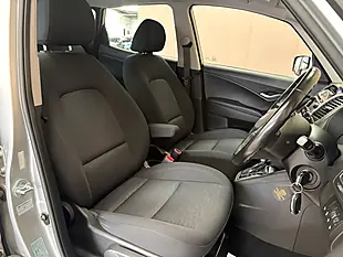 Used 2018 Hyundai Ix20 Se Nav Silver - Interior and Exterior details 13