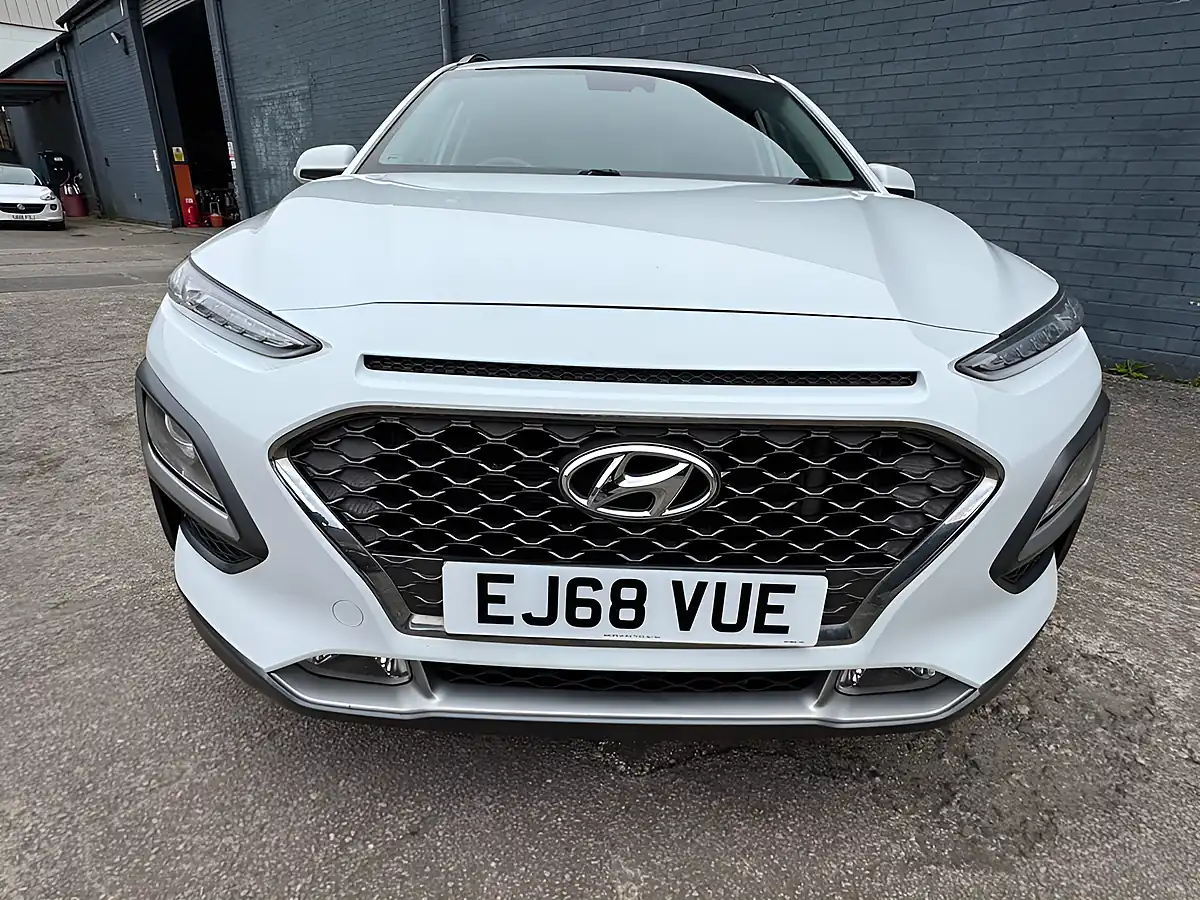Used 2018 Hyundai Kona Blue Drive Premium Chalk White - Interior and Exterior details 6