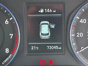 Used 2018 Hyundai Kona Premium Blue - Interior and Exterior details 10