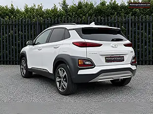 Used 2018 Hyundai Kona Premium White - Interior and Exterior details 3
