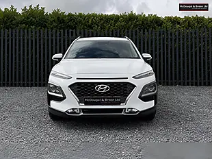 Used 2018 Hyundai Kona Premium White - Interior and Exterior details 8