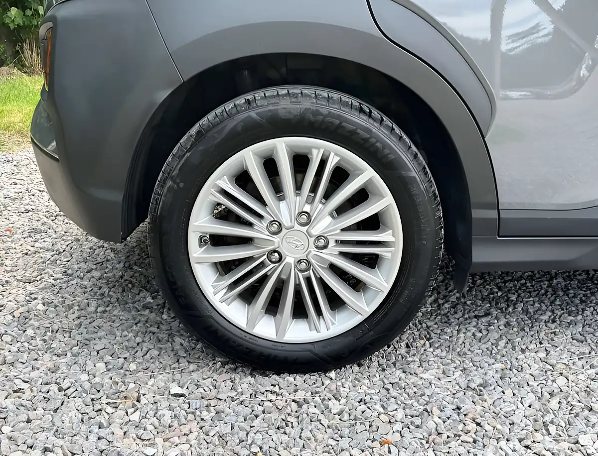 Used 2018 Hyundai Kona Se Dark Knight - Interior and Exterior details 9