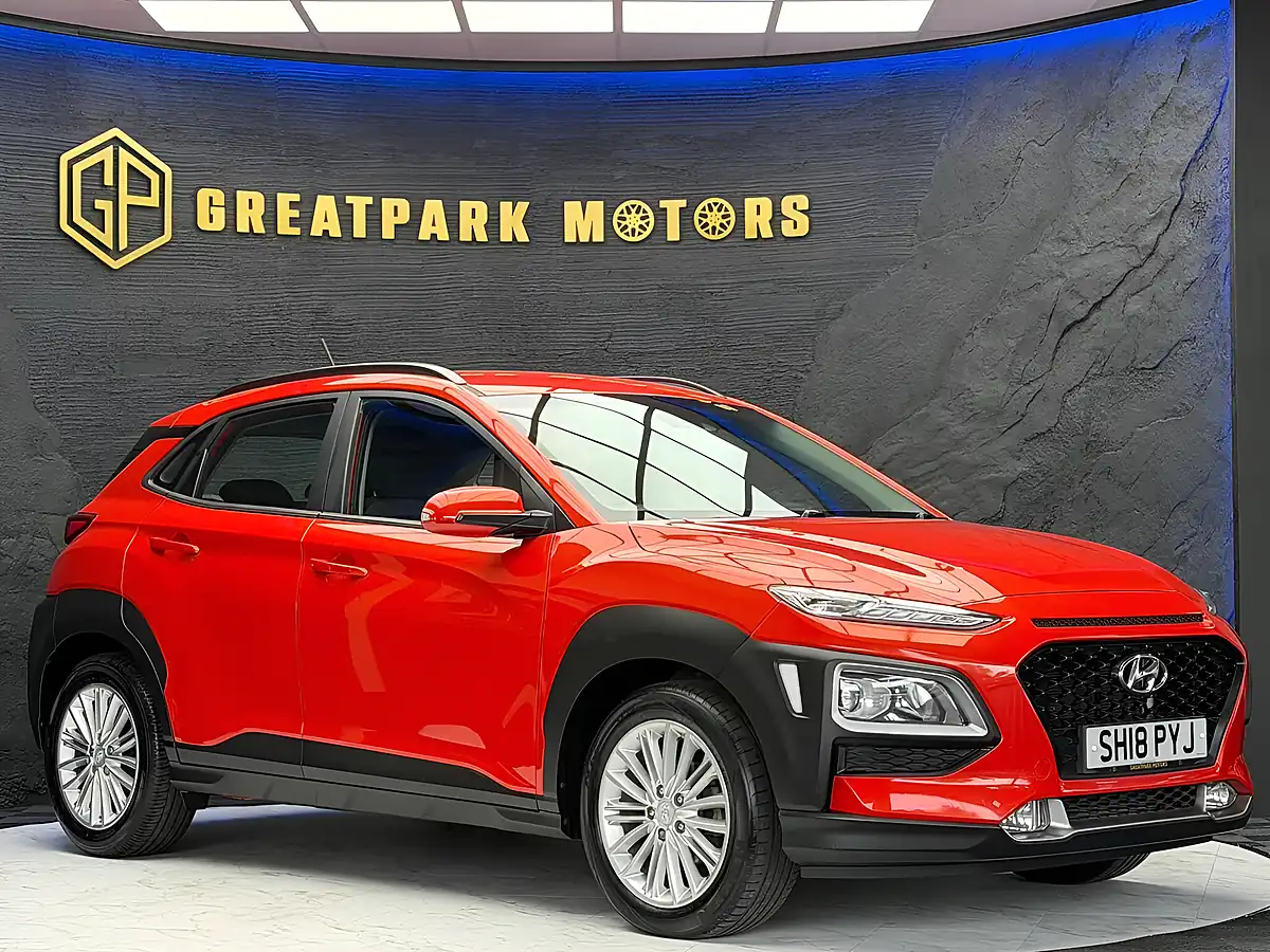 Used 2018 Hyundai Kona Se Orange - Interior and Exterior details 3