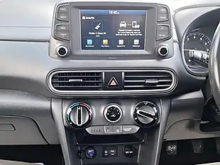 Used 2018 Hyundai Kona Se Red - Interior and Exterior details 16
