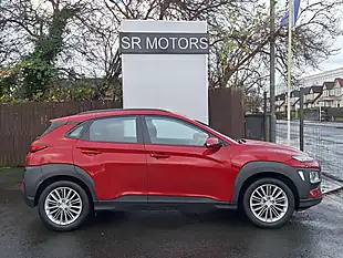 Used 2018 Hyundai Kona Se Red - Interior and Exterior details 6