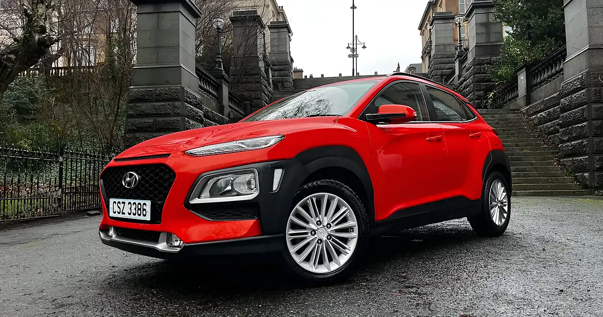 Used 2018 Hyundai Kona Se Tangerine Comet - Front View