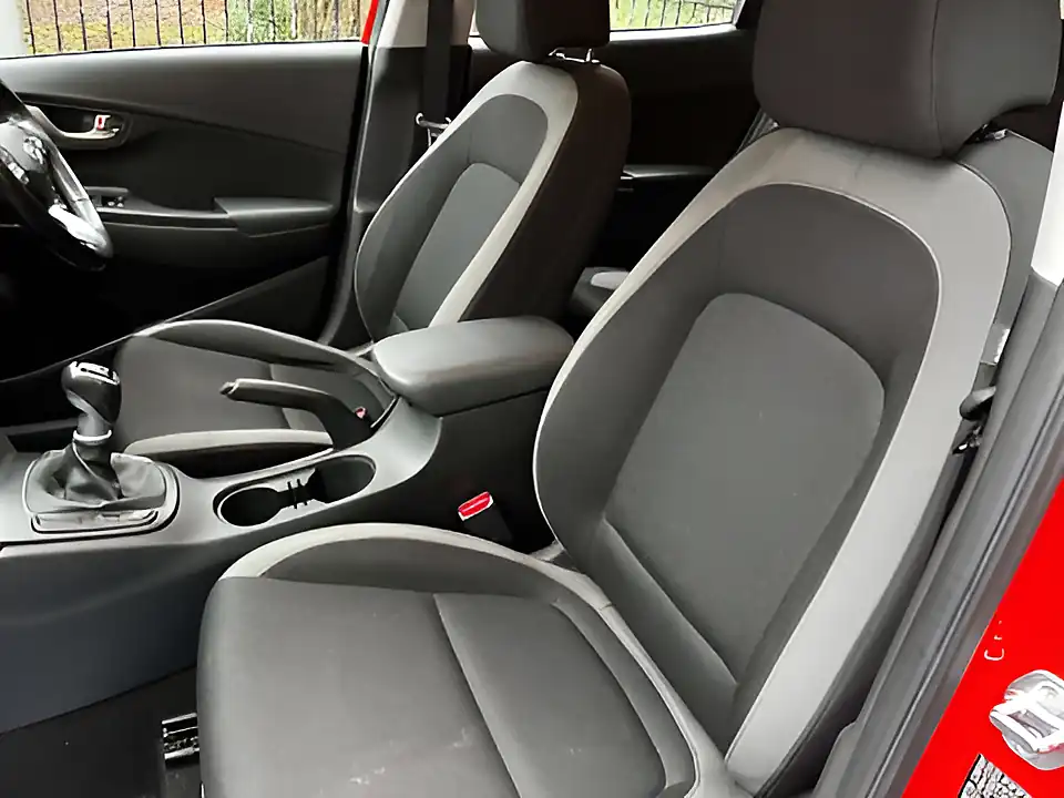 Used 2018 Hyundai Kona Se Tangerine Comet - Interior and Exterior details 13