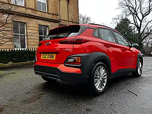 Used 2018 Hyundai Kona Se Tangerine Comet - Interior and Exterior details 7