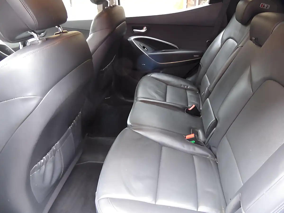 Used 2018 Hyundai Santa Fe Premium White - Interior and Exterior details 18