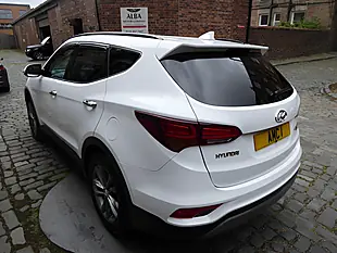 Used 2018 Hyundai Santa Fe Premium White - Interior and Exterior details 4