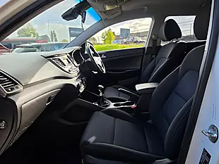 Used 2018 Hyundai Tucson Blue Drive Se White - Interior and Exterior details 13
