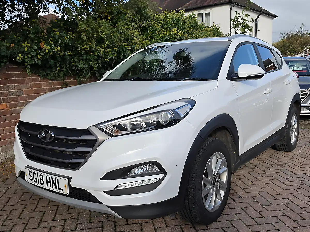 Used 2018 Hyundai Tucson Blue Drive Se White - Interior and Exterior details 3