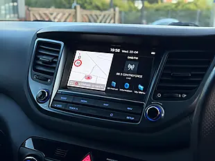 Used 2018 Hyundai Tucson Go! Se Blue - Interior and Exterior details 15