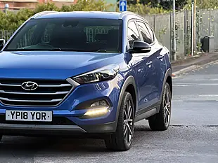 Used 2018 Hyundai Tucson Go! Se Blue - Interior and Exterior details 4