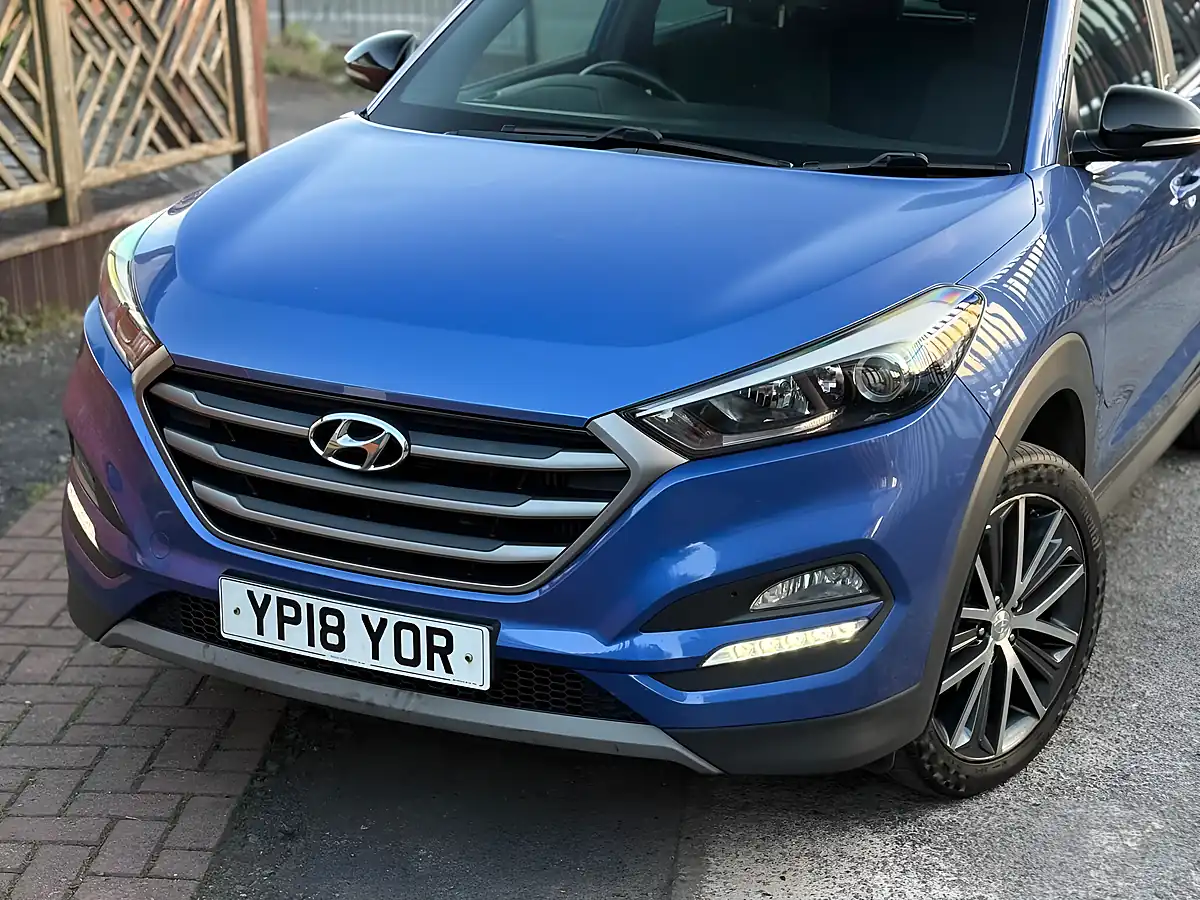 Used 2018 Hyundai Tucson Go! Se Blue - Interior and Exterior details 5