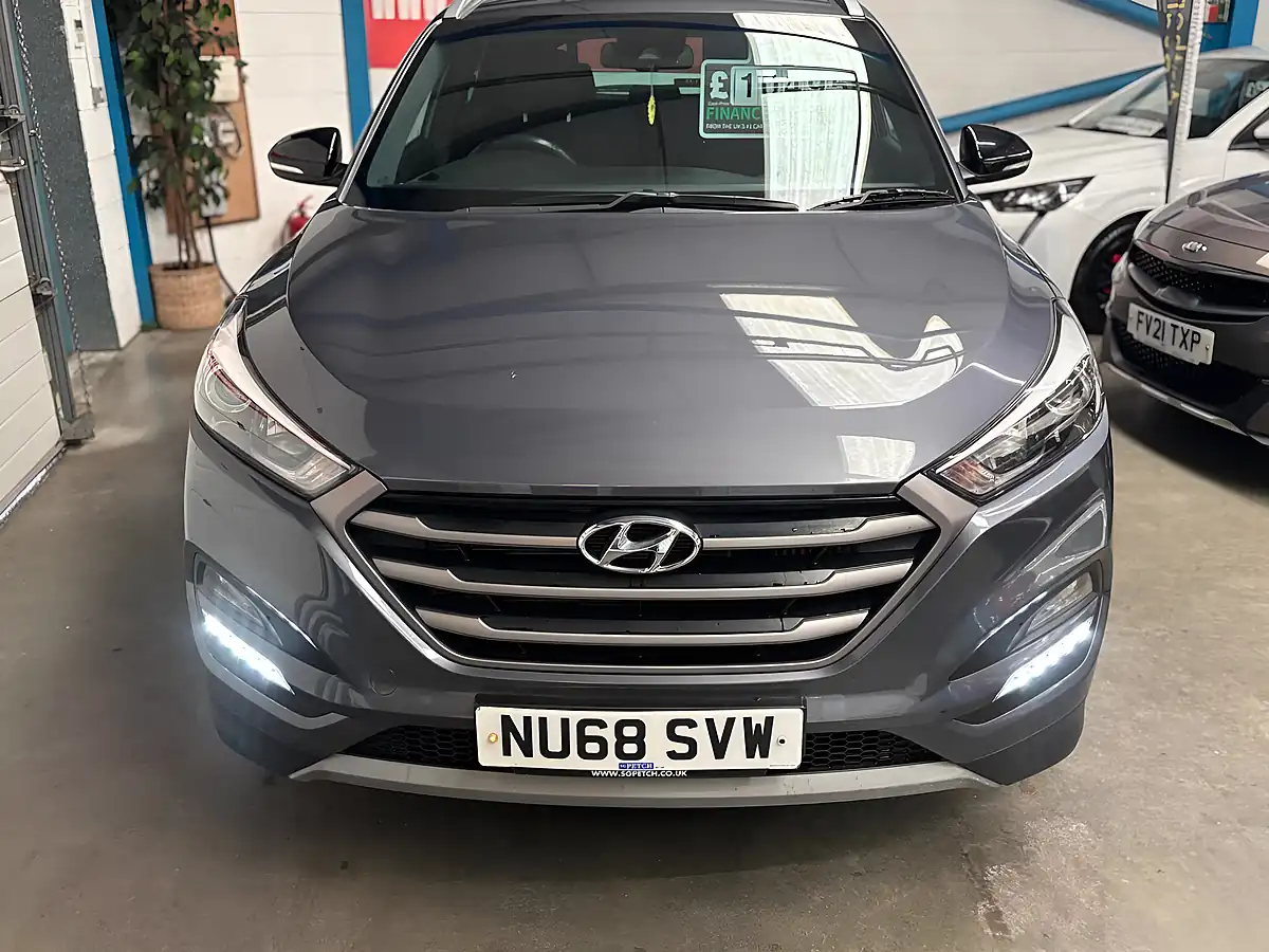 Used 2018 Hyundai Tucson Go! Se Grey - Interior and Exterior details 2