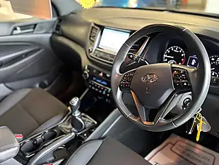 Used 2018 Hyundai Tucson Go! Se Grey - Interior and Exterior details 5