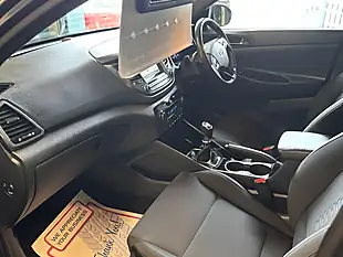 Used 2018 Hyundai Tucson Go! Se Grey - Interior and Exterior details 7