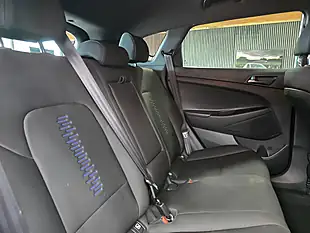 Used 2018 Hyundai Tucson Go! Se White - Interior and Exterior details 18
