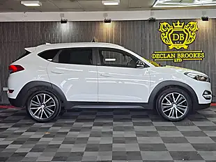 Used 2018 Hyundai Tucson Go! Se White - Interior and Exterior details 2