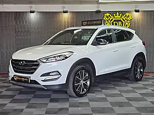 Used 2018 Hyundai Tucson Go! Se White - Interior and Exterior details 7
