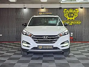 Used 2018 Hyundai Tucson Go! Se White - Interior and Exterior details 8