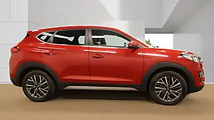 Used 2018 Hyundai Tucson Premium Red - Interior and Exterior details 8