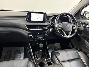 Used 2018 Hyundai Tucson Premium White - Interior and Exterior details 13