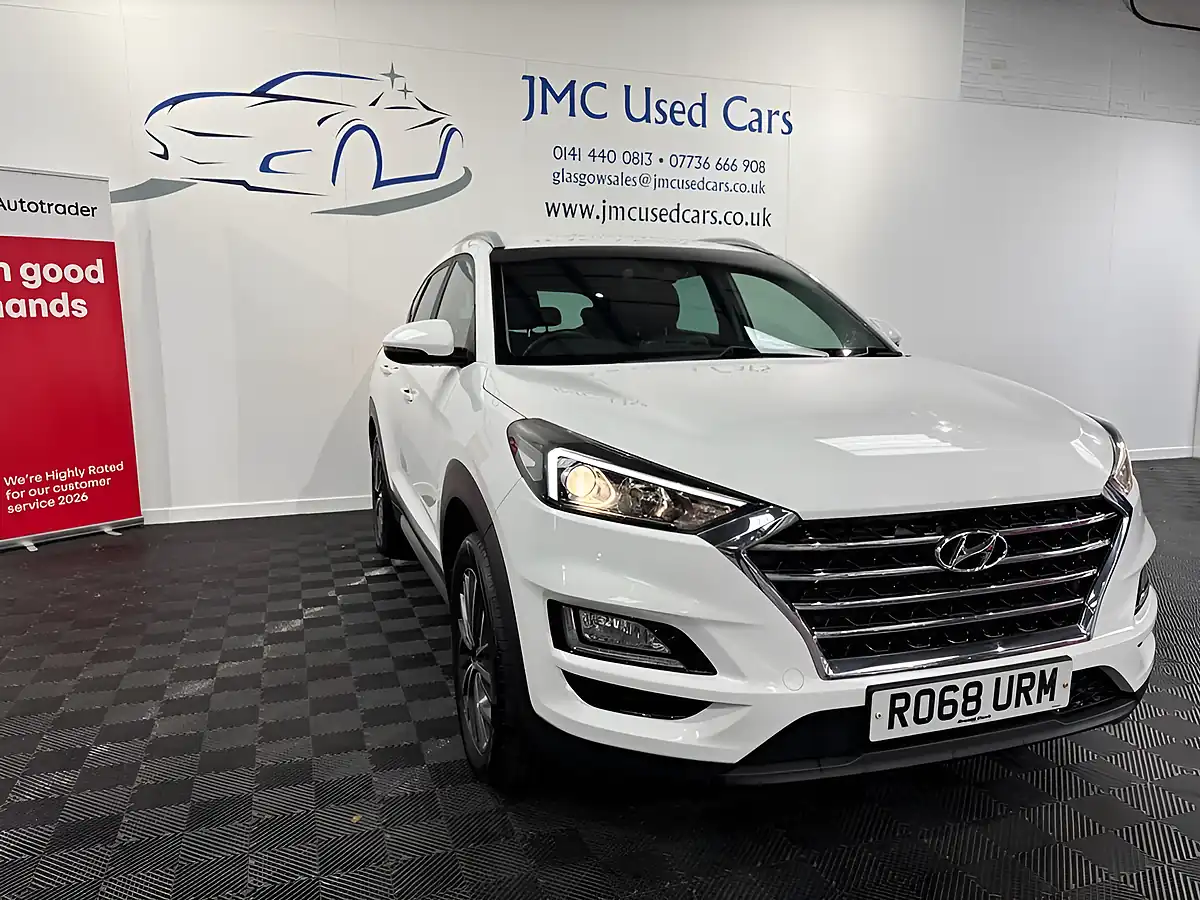 Used 2018 Hyundai Tucson Premium White - Interior and Exterior details 6