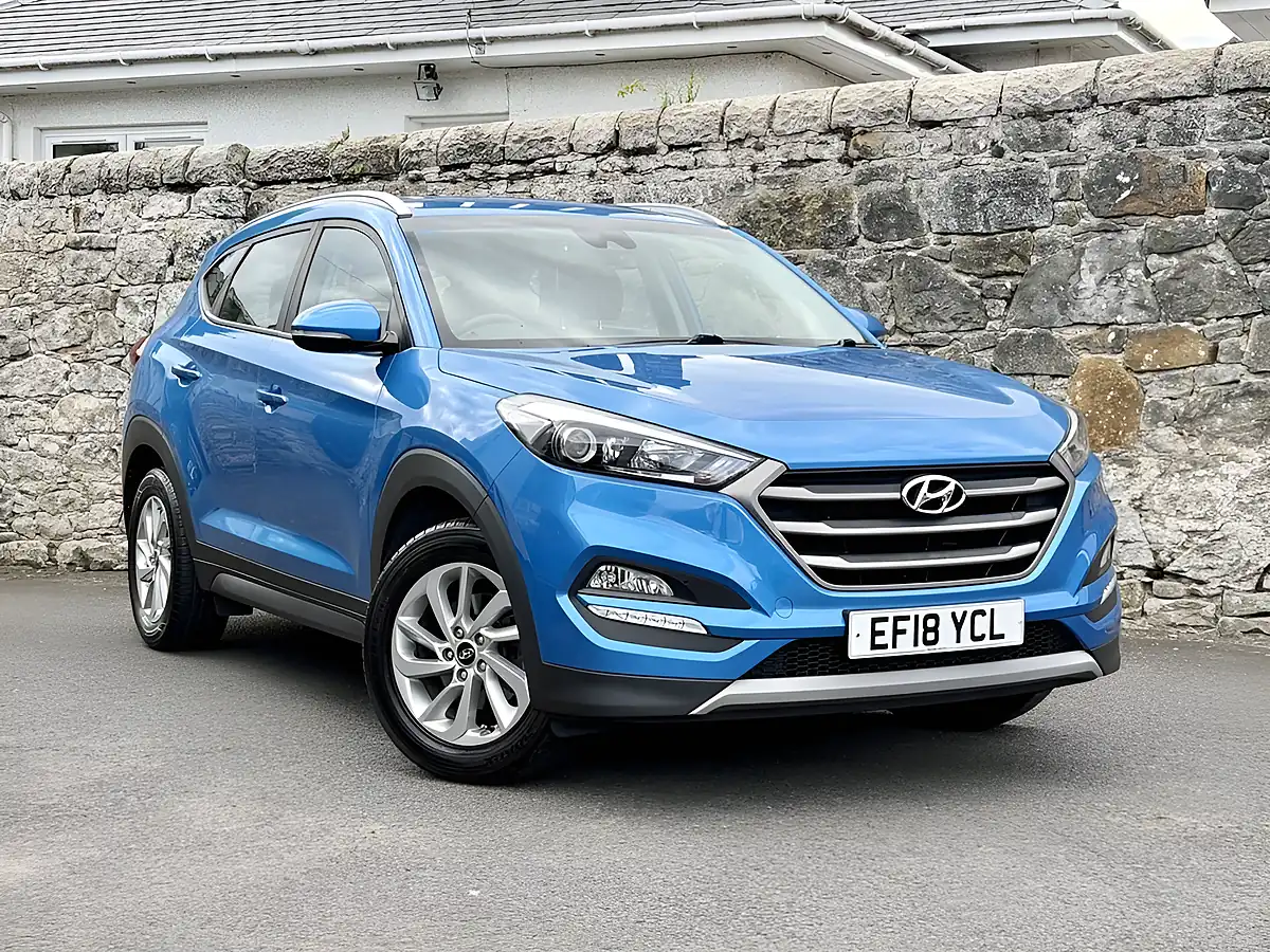 Used 2018 Hyundai Tucson Se Blue - Front View