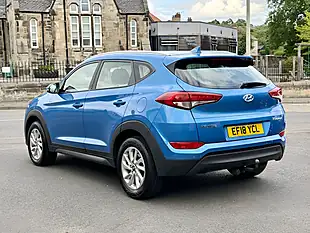Used 2018 Hyundai Tucson Se Blue - Interior and Exterior details 13